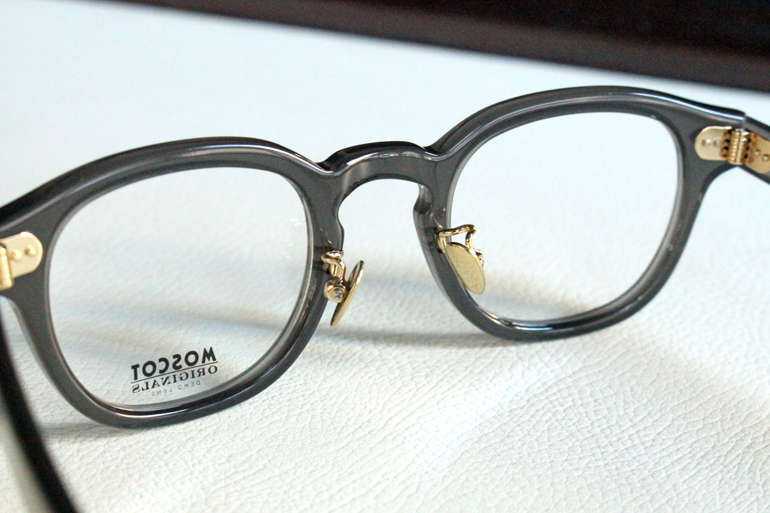 MOSCOT LEMTOSH SMKGTP JPN LTD X1(グレー)-