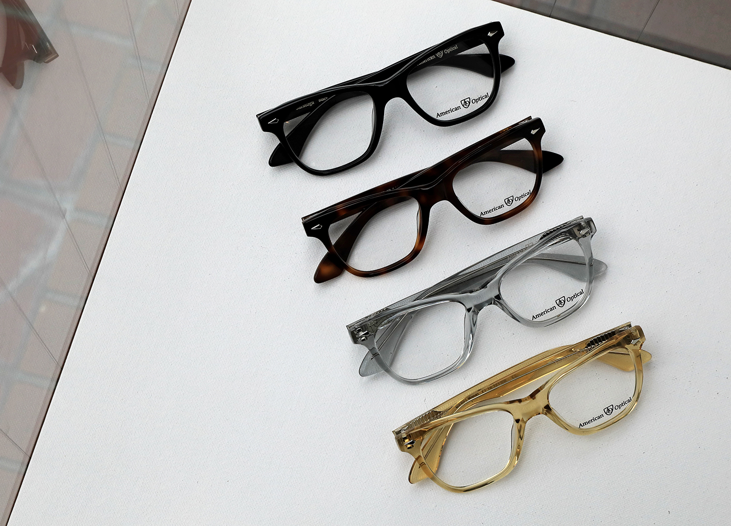 AMERICAN OPTICAL】トランクショーにて展開中の定番人気モデルをご紹介