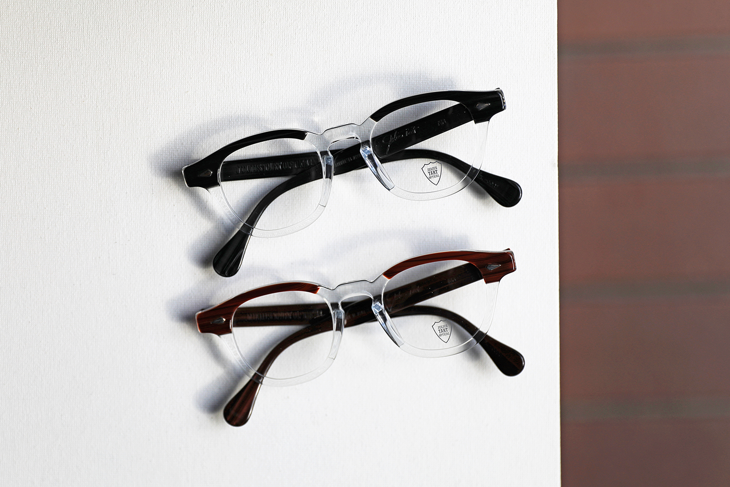 JULIUS TART OPTICAL】”AR” Black Wood Clear & Red Wood Clear –  渋谷のメガネ・サングラス｜クラインアイウェア