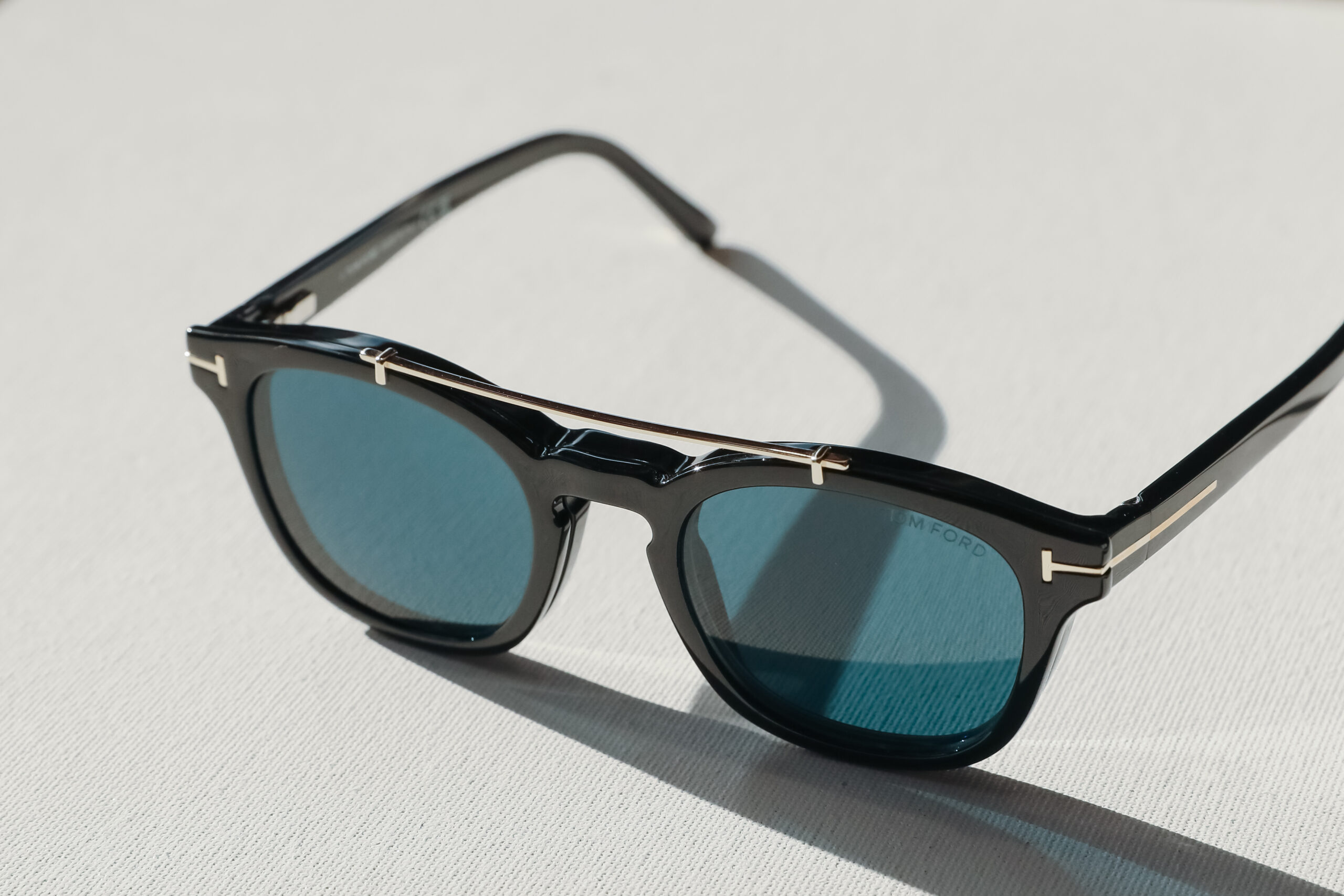 klein blog】【TOM FORD｜トム フォード】大人が選ぶべき2wayは、こう